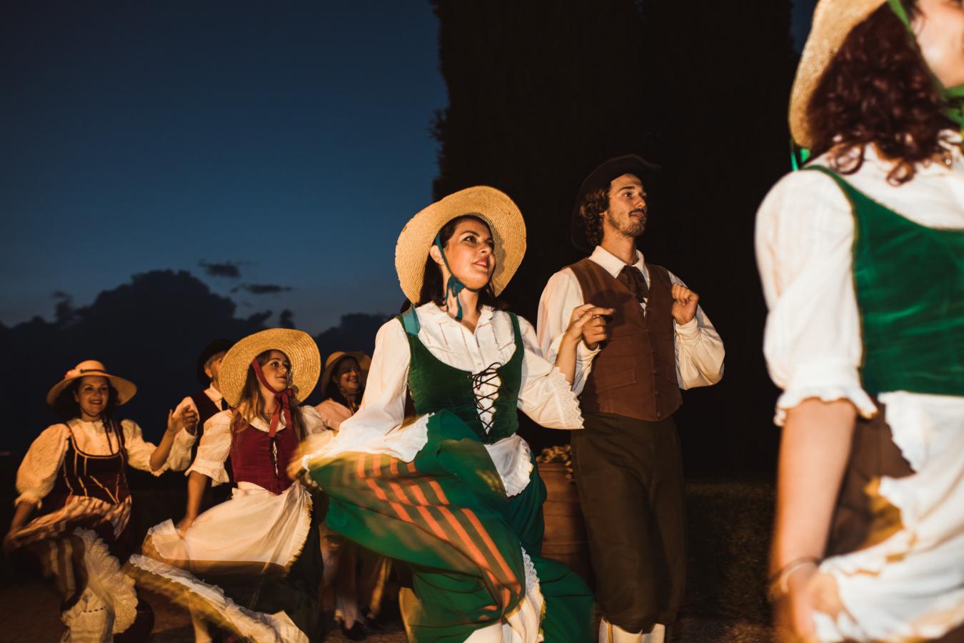 foto  Wedding in Borgo di Castelvecchio in the Pienza countryside