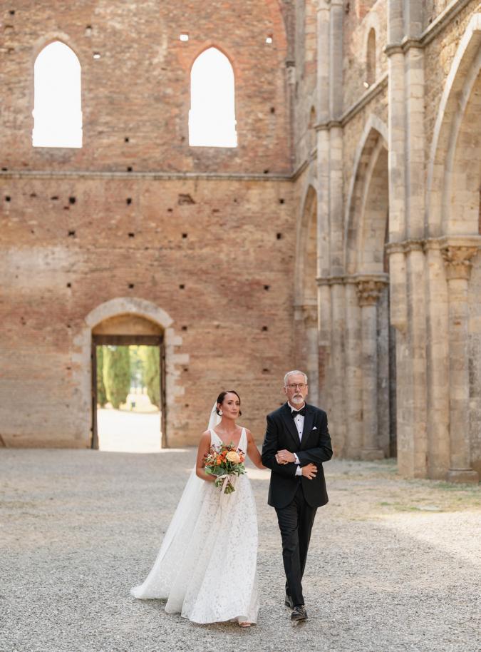 foto  Wedding in San Galgano Abbey