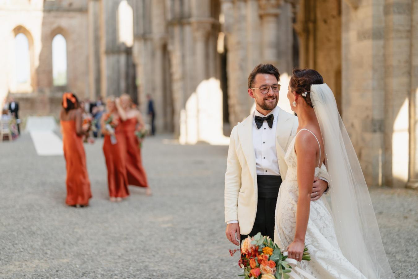 foto  Wedding in San Galgano Abbey