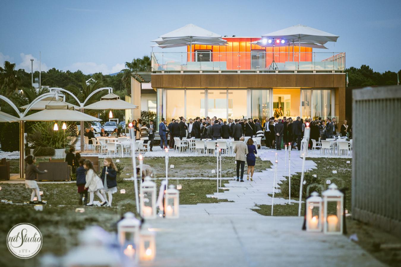 foto  Luca e Ylenia - Wedding by the sea in Tuscany