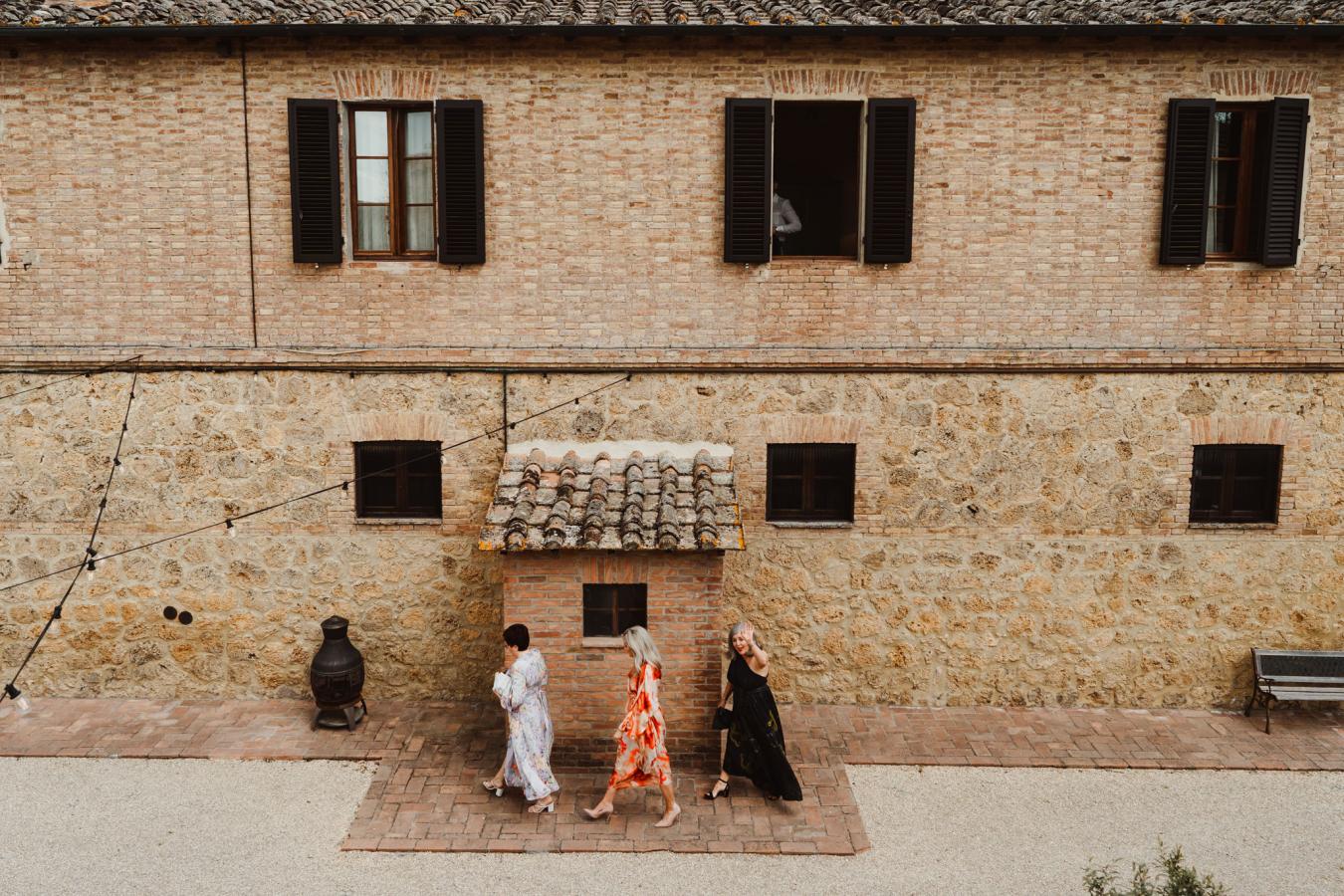 foto  Wedding in the San Galgano Abbey