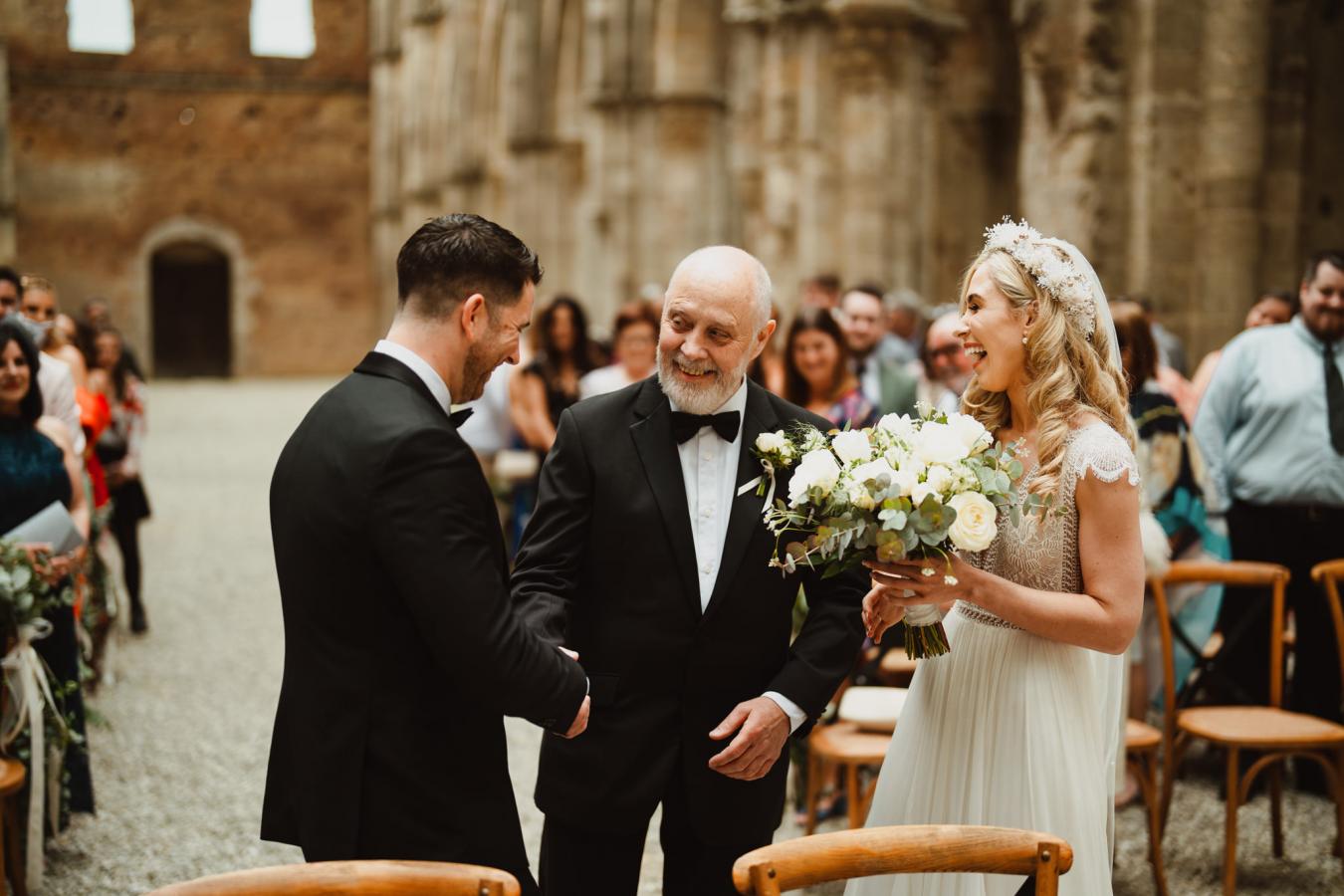 foto  Wedding in the San Galgano Abbey