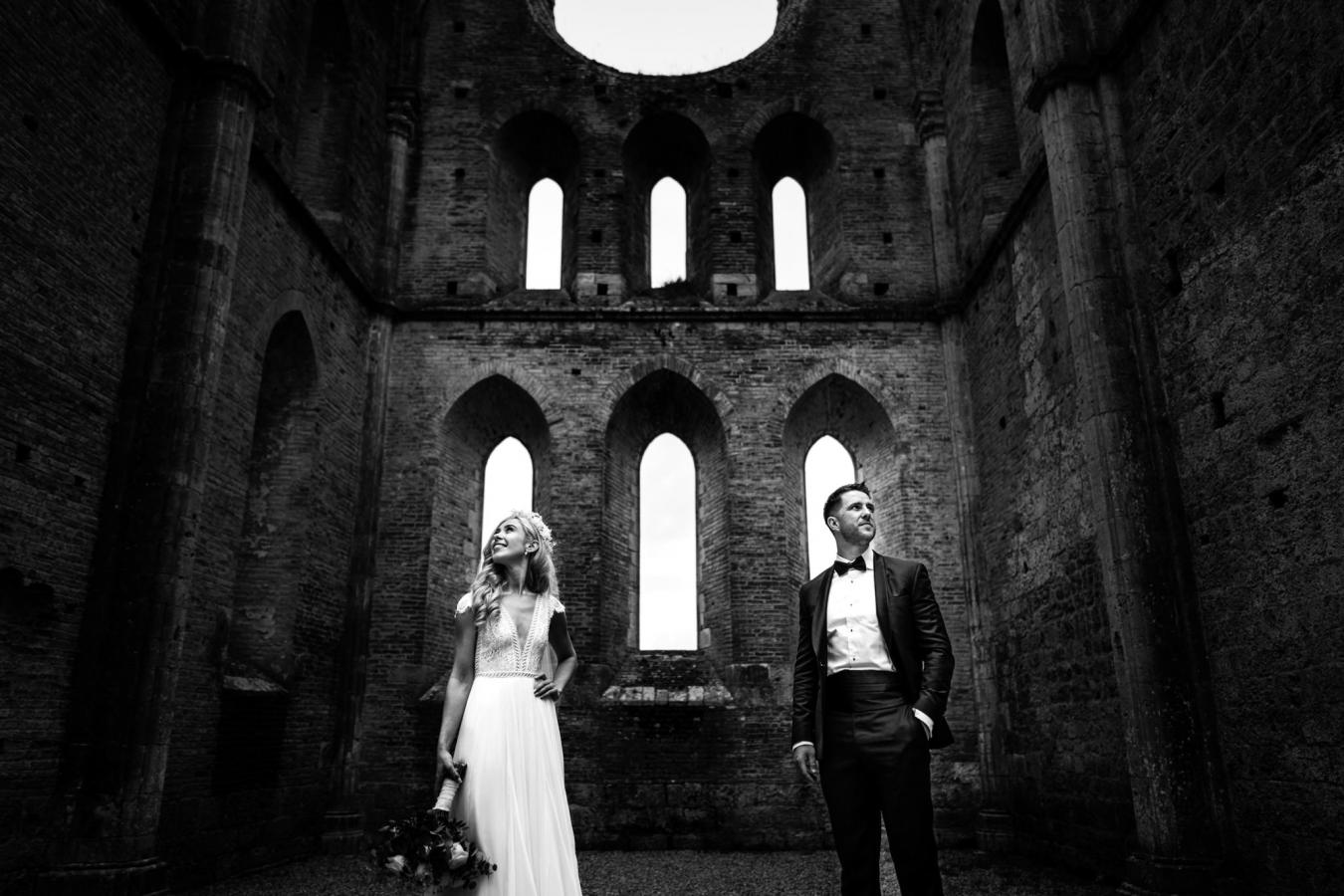 foto  Wedding in the San Galgano Abbey