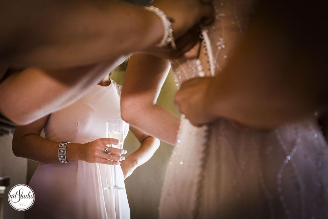 foto  Alex and Nicolle - Wedding in San Galgano Abbey