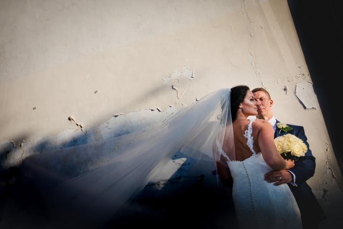 
	wedding photo
