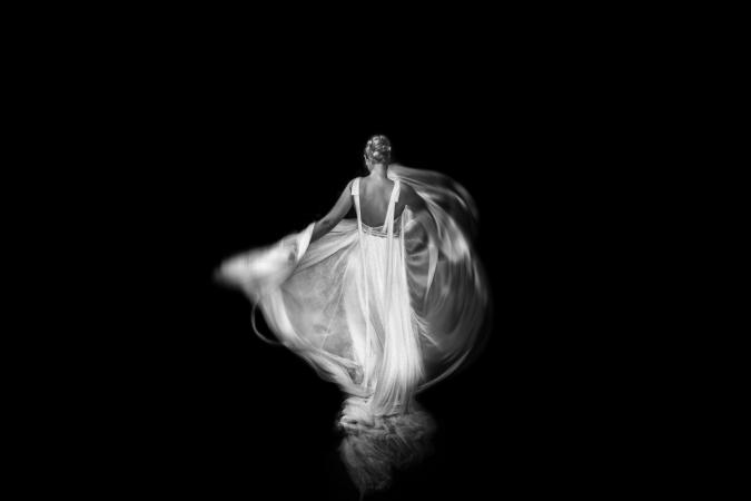 
	dancing bride
