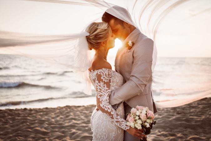 
	Beach wedding
