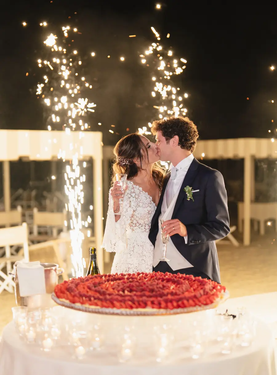 lace wedding dress