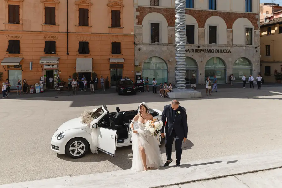lace wedding dress