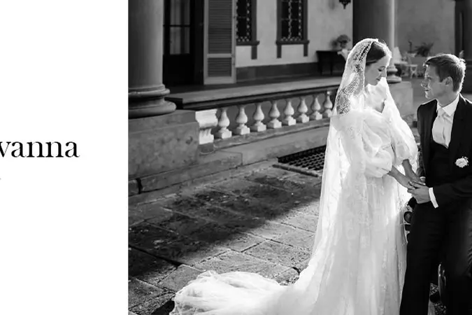 Discover Enrico and Giovanna's elegant wedding at Villa Oliva, Lucca: an intimate ceremony and a magical reception in the Tuscan countryside.