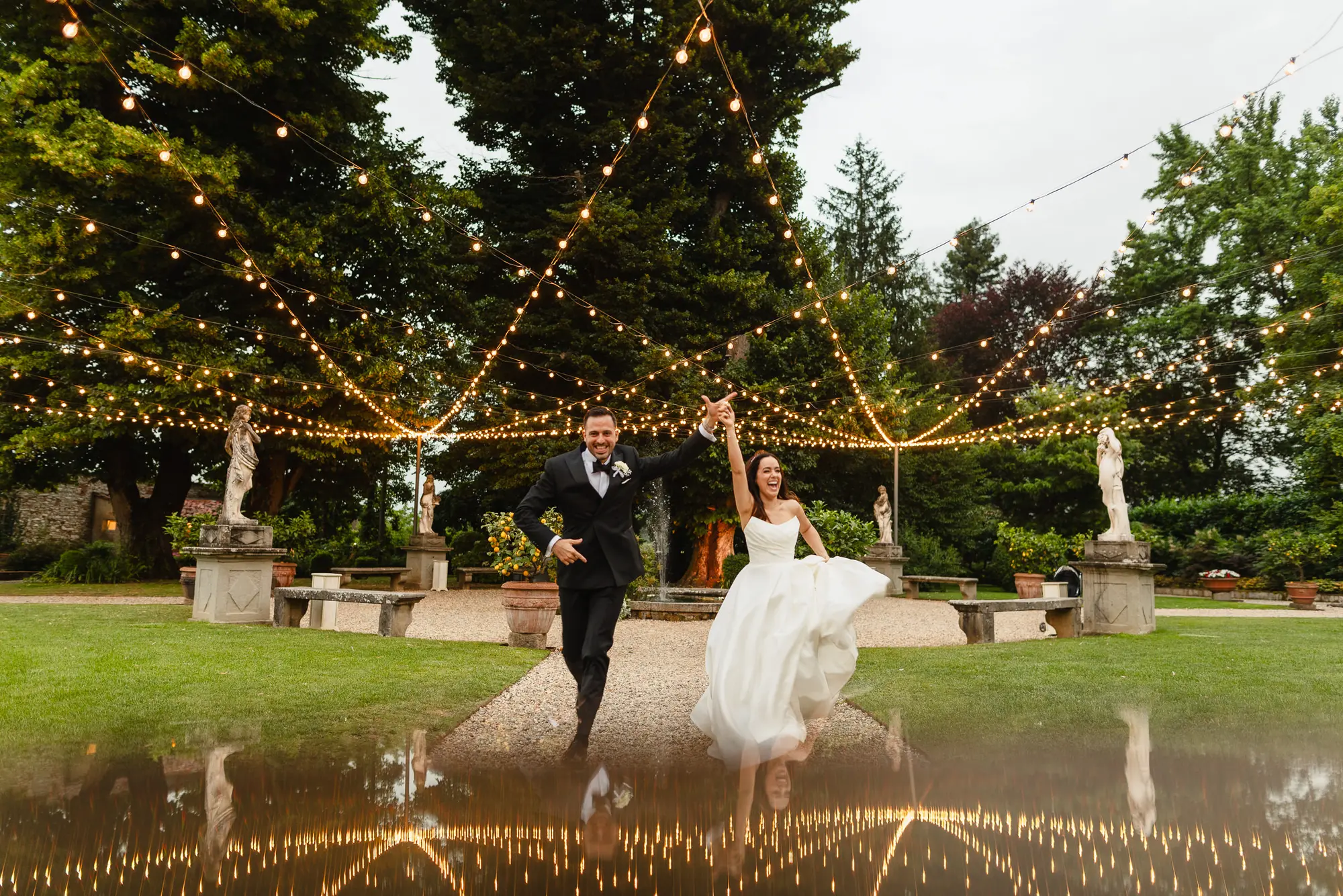 wedding party in Villa Bernardini